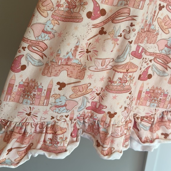 Girl’s Disney dress - Picture 4 of 9